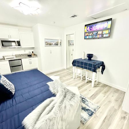 Adorable Studio In Downtown Cape Coral Near Beach! ภายนอก รูปภาพ