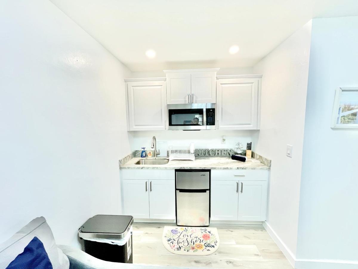 Adorable Studio In Downtown Cape Coral Near Beach! ภายนอก รูปภาพ